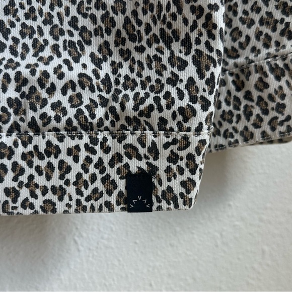 Varley Oversized Cheetah Chore Jacket - Picture 4 of 9